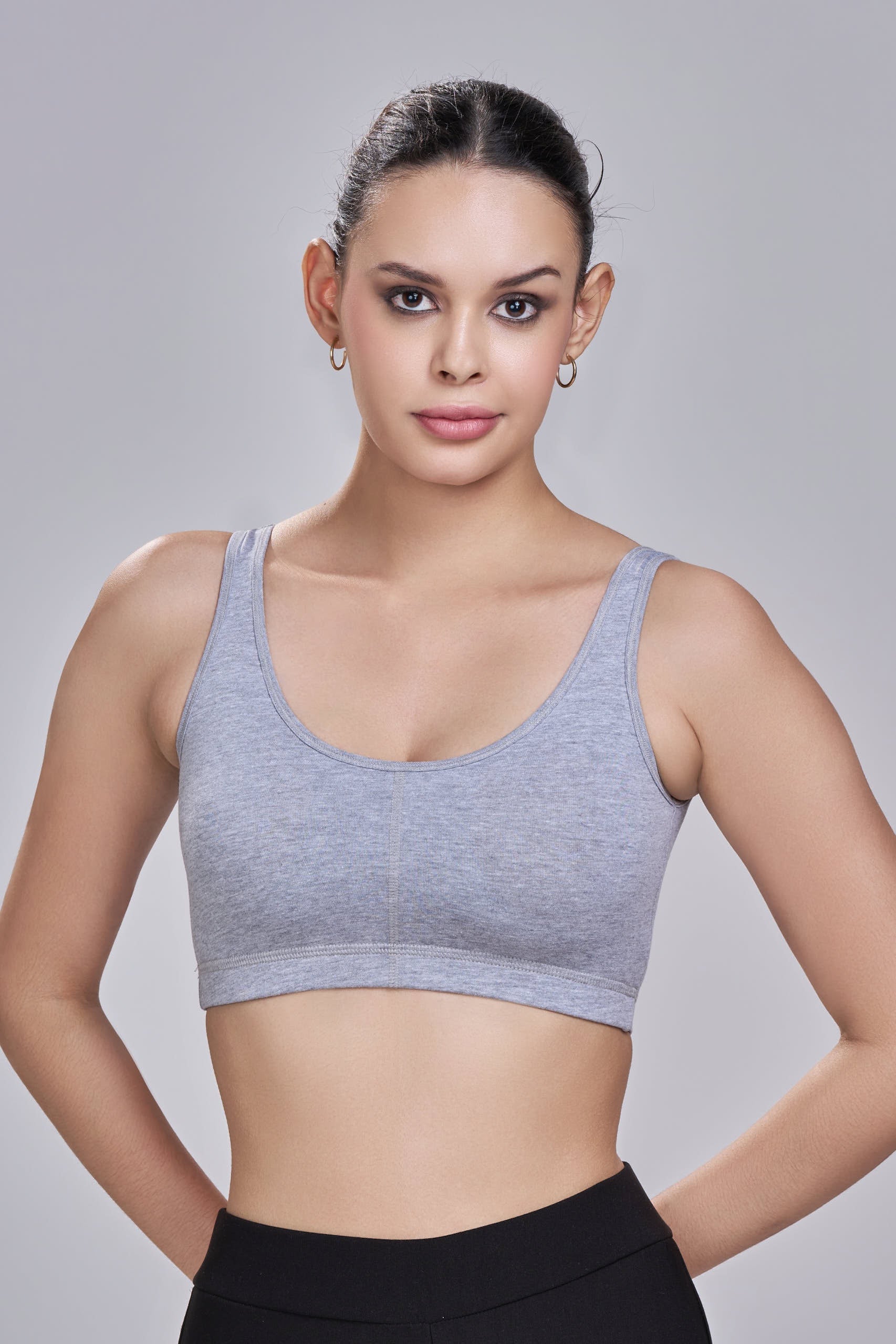 Sports Bra | Wide straps | Non-Padded | Beginner Friendly |Detachable pads | Fleximove