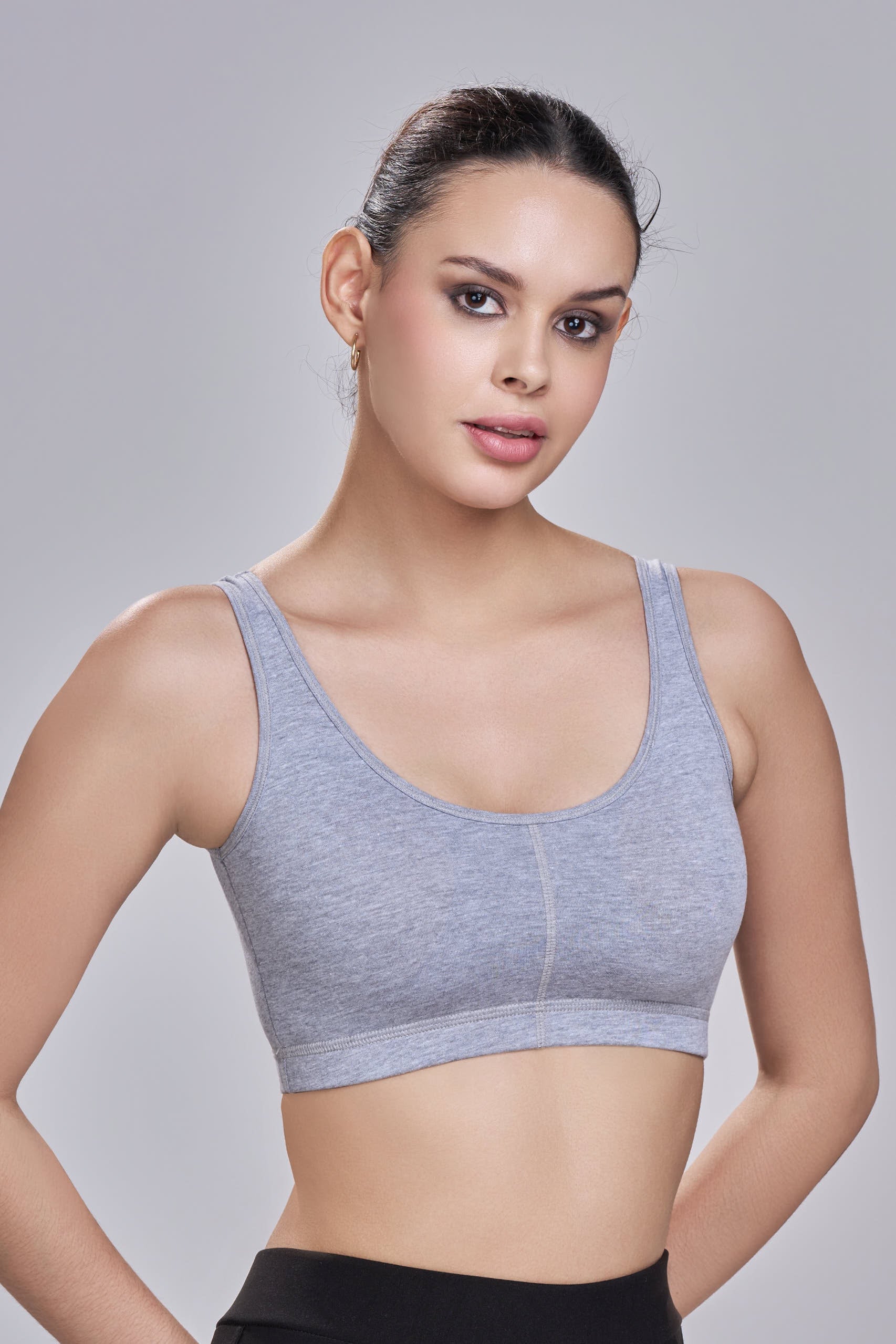 Sports Bra | Wide straps | Non-Padded | Beginner Friendly |Detachable pads | Fleximove