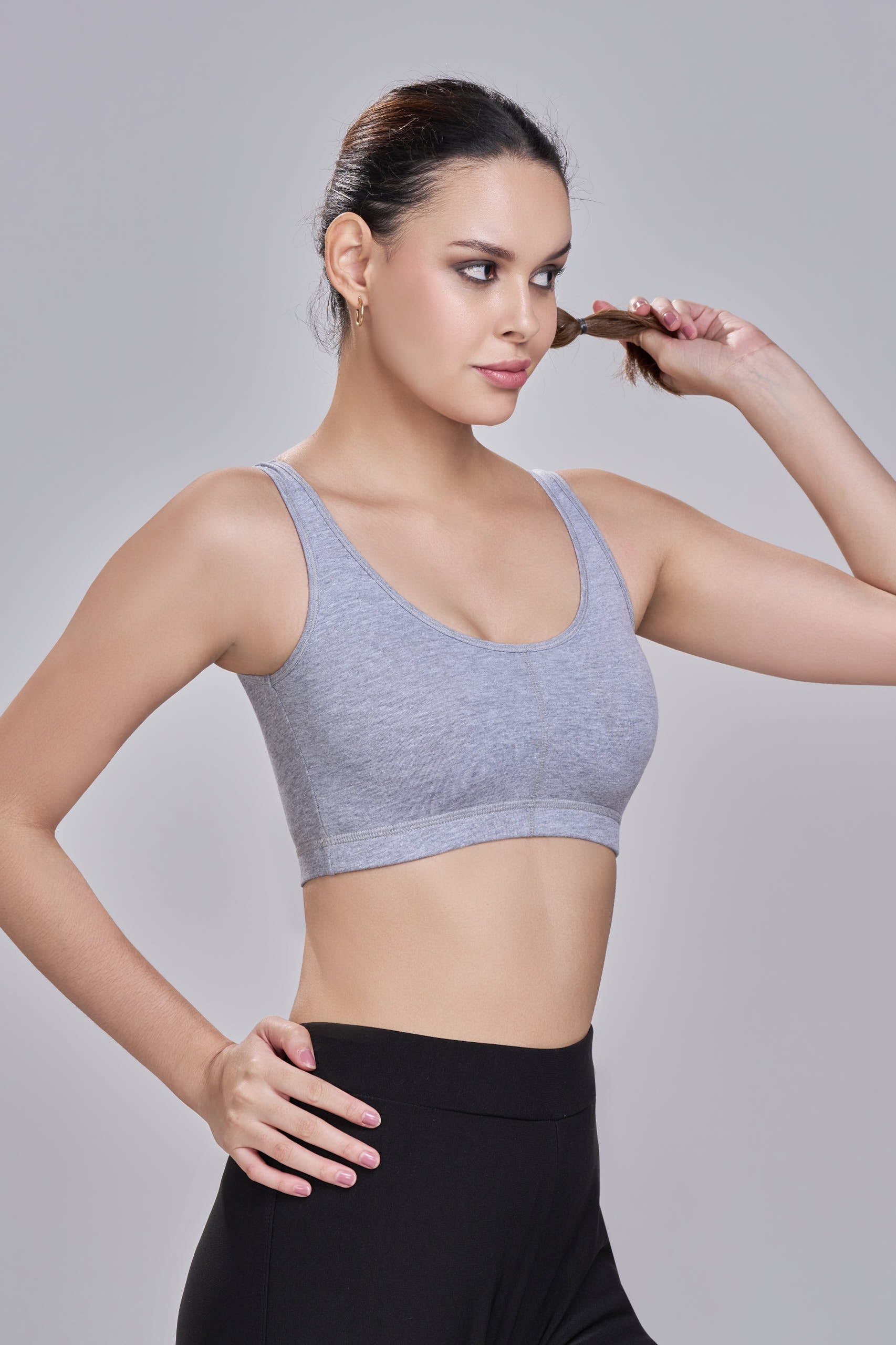 Sports Bra | Wide straps | Non-Padded | Beginner Friendly |Detachable pads | Fleximove