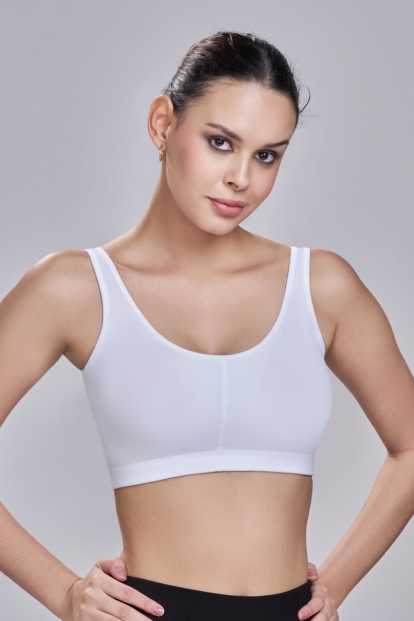 Sports Bra | Wide straps | Non-Padded | Beginner Friendly |Detachable pads | Fleximove