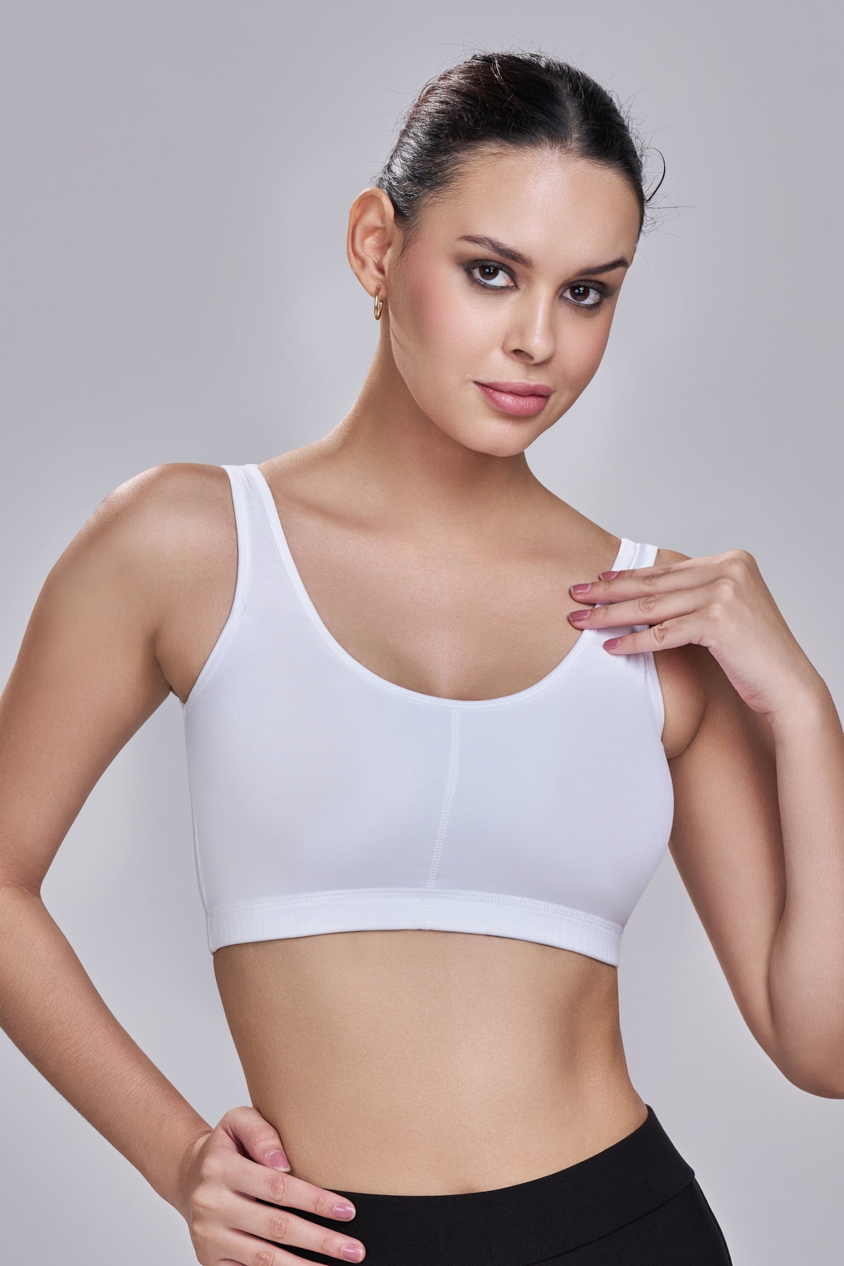Sports Bra | Wide straps | Non-Padded | Beginner Friendly |Detachable pads | Fleximove