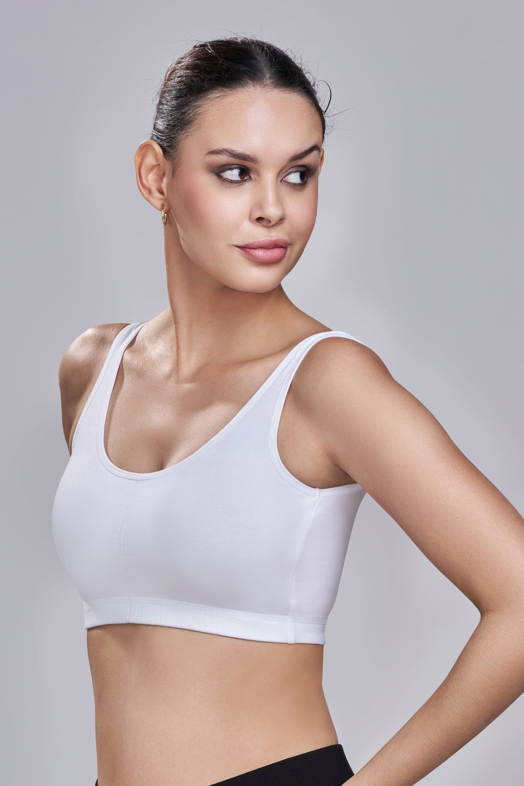 Sports Bra | Wide straps | Non-Padded | Beginner Friendly |Detachable pads | Fleximove